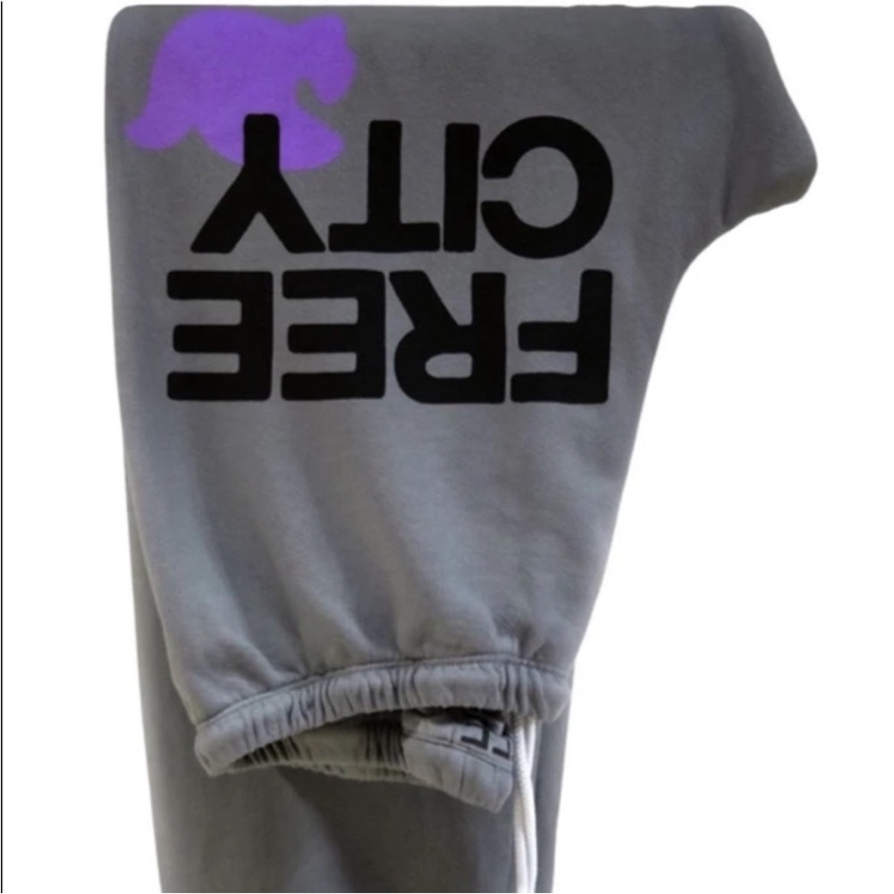 FREECITY Sweatpants - Size XS